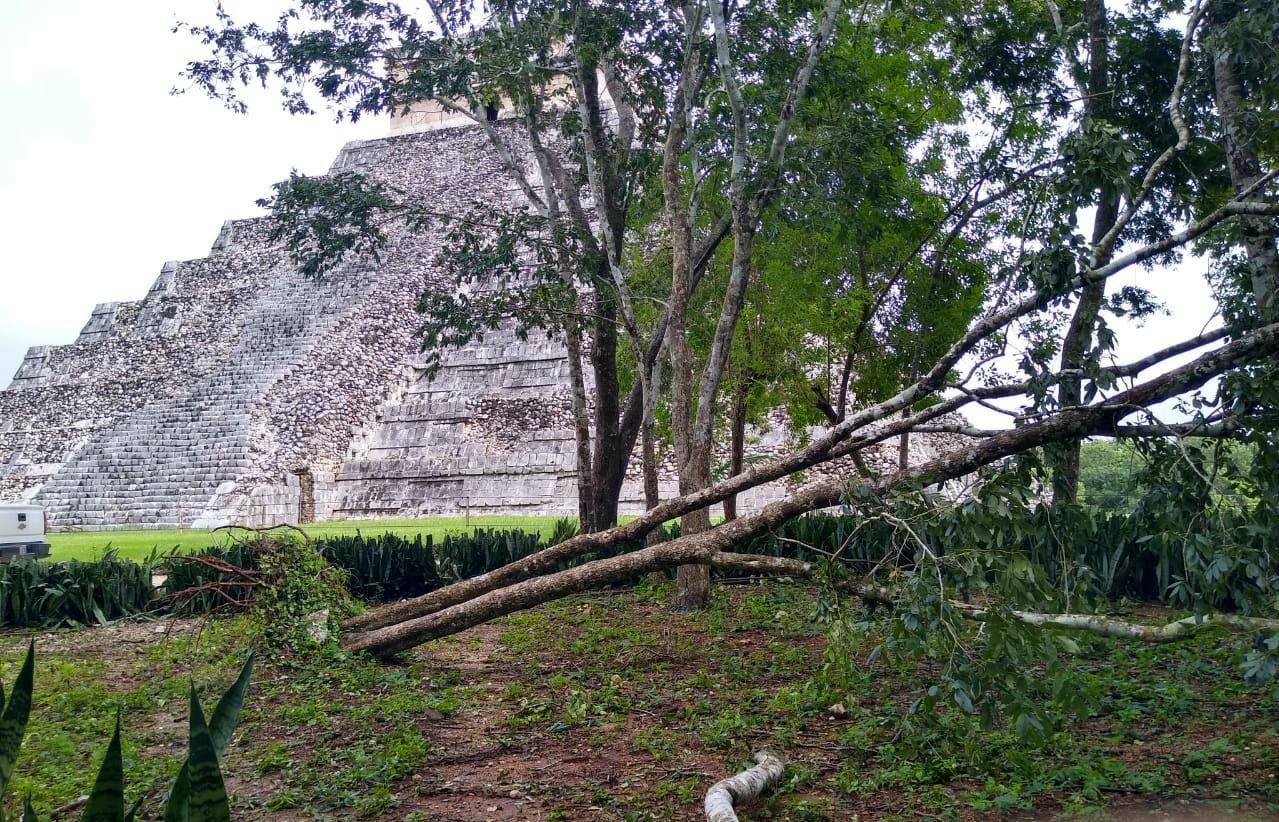 Chichén Itzá reabrirá este martes tras afectaciones de 'Gamma'